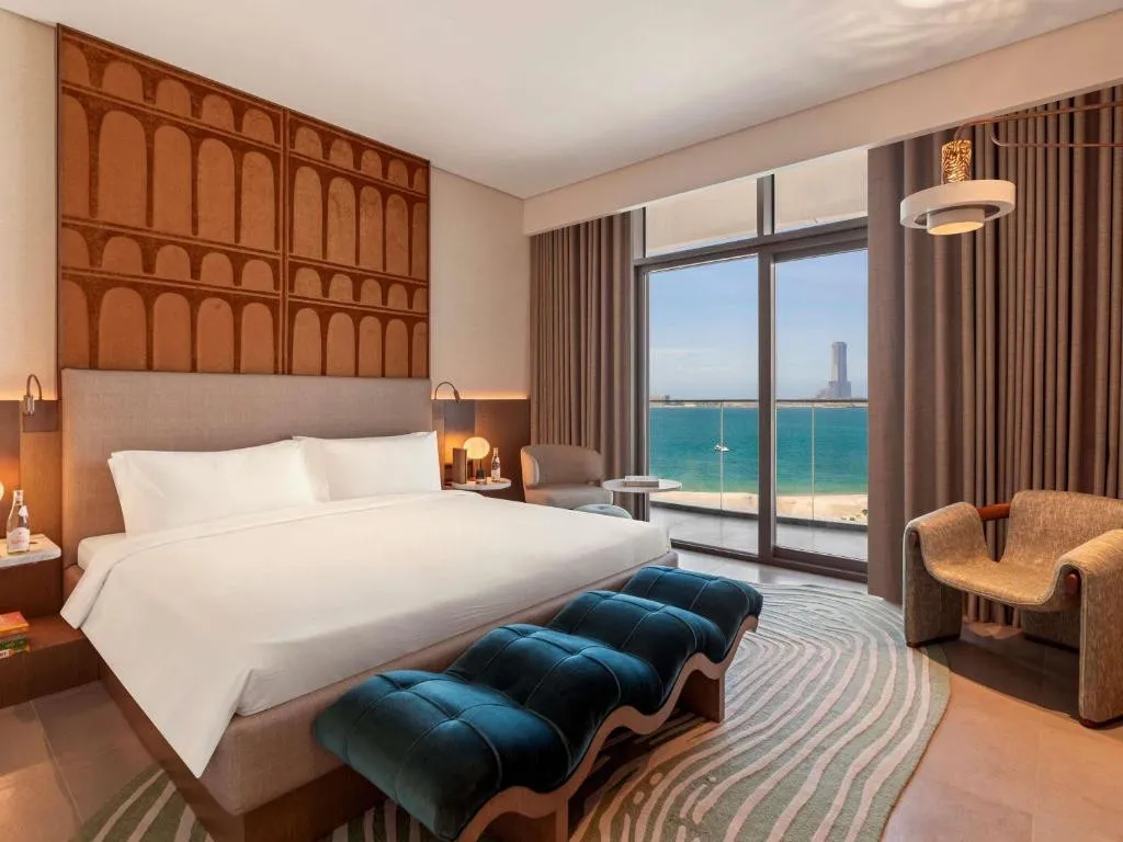 SO/ RAS AL KHAIMAH