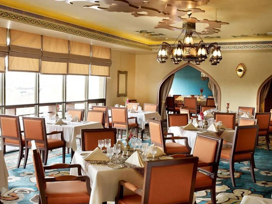 RADISSON BLU DUBAI DEIRA CREEK