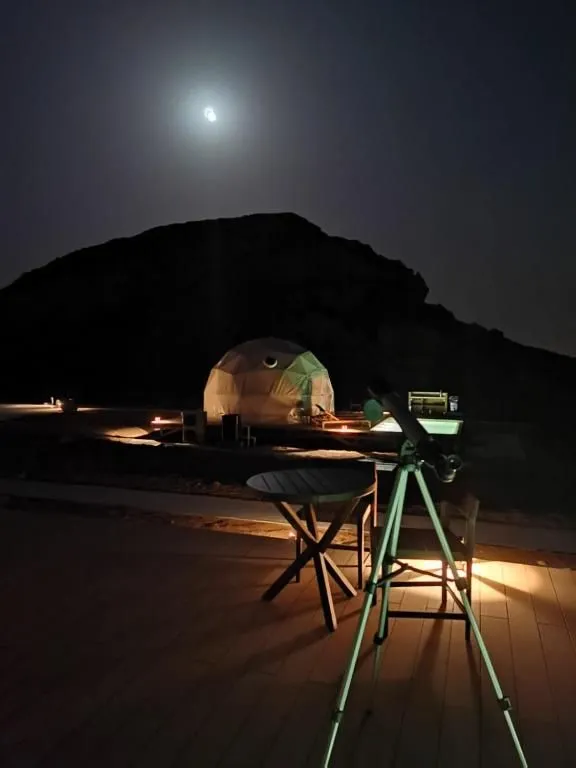 MYSK MOON RETREAT