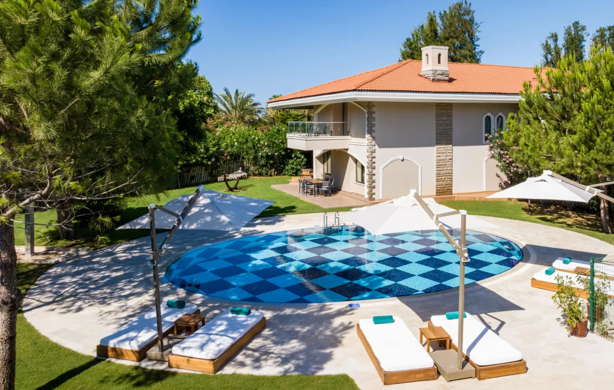 SIRENE SUITES & VILLAS