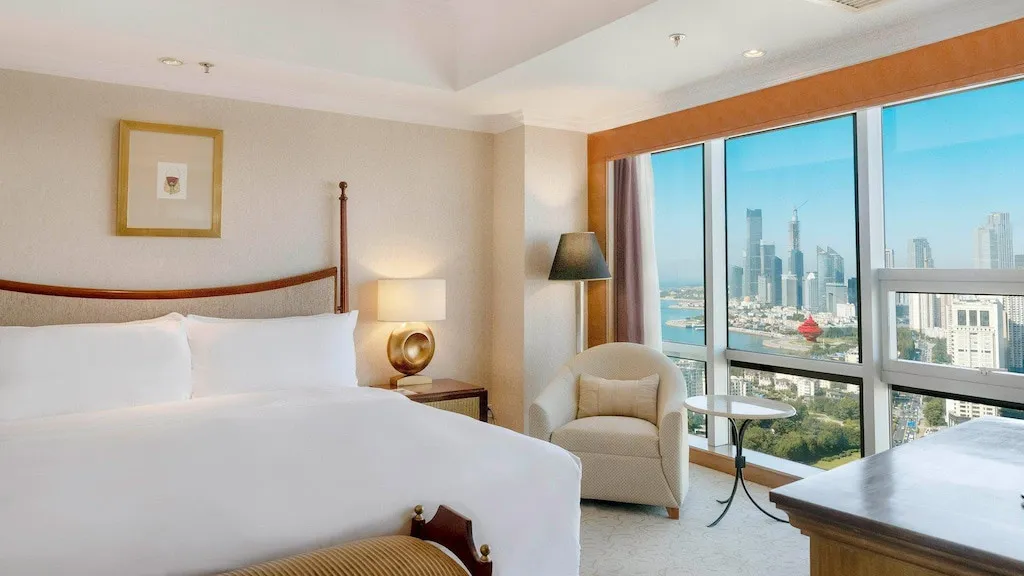 CROWNE PLAZA QINGDAO