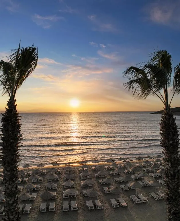 RAMADA HOTEL & SUITES BY WYNDHAM KUSADASI