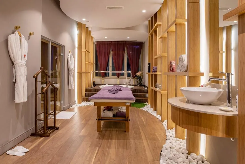 KAYA IZMIR THERMAL & CONVENTION