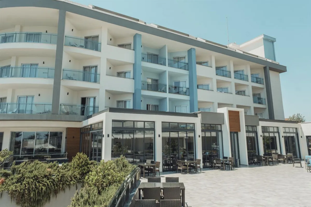 SEASHELL RESORT & SPA