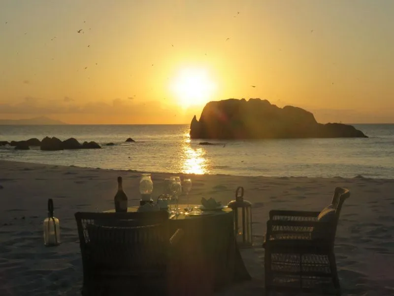 COUSINE ISLAND RESORT