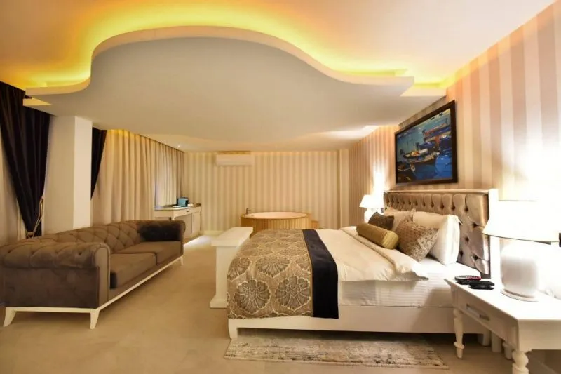 SALONIKA SUITES