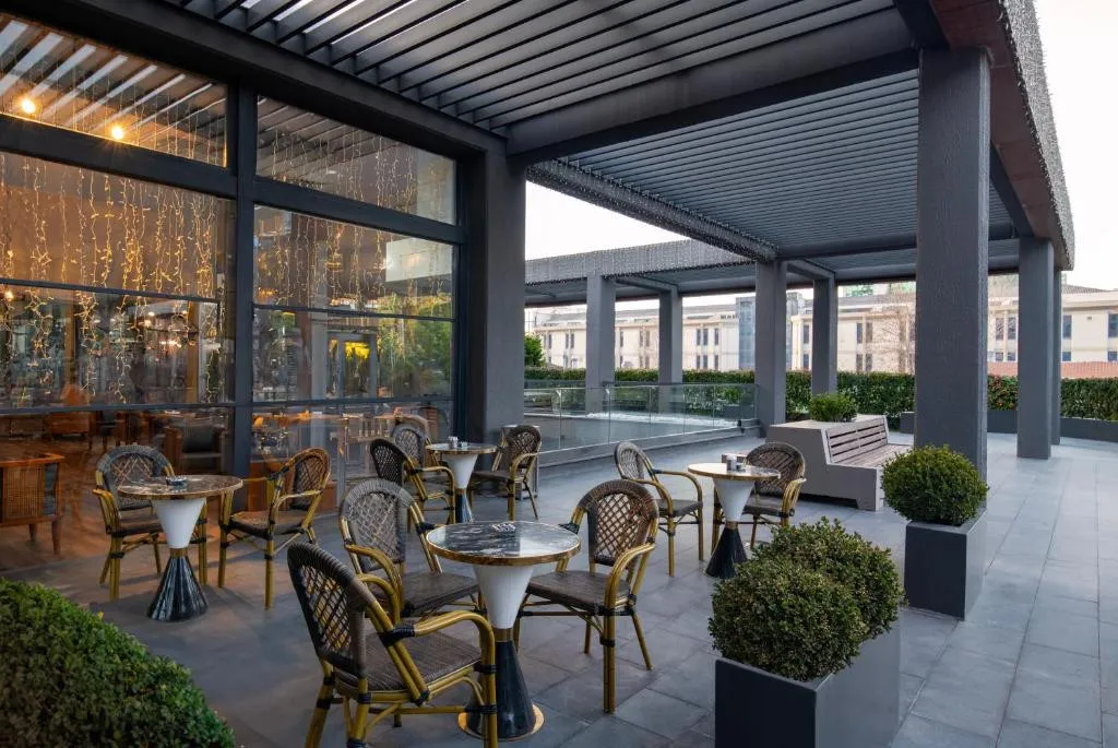 MOVENPICK LIVING ISTANBUL WEST