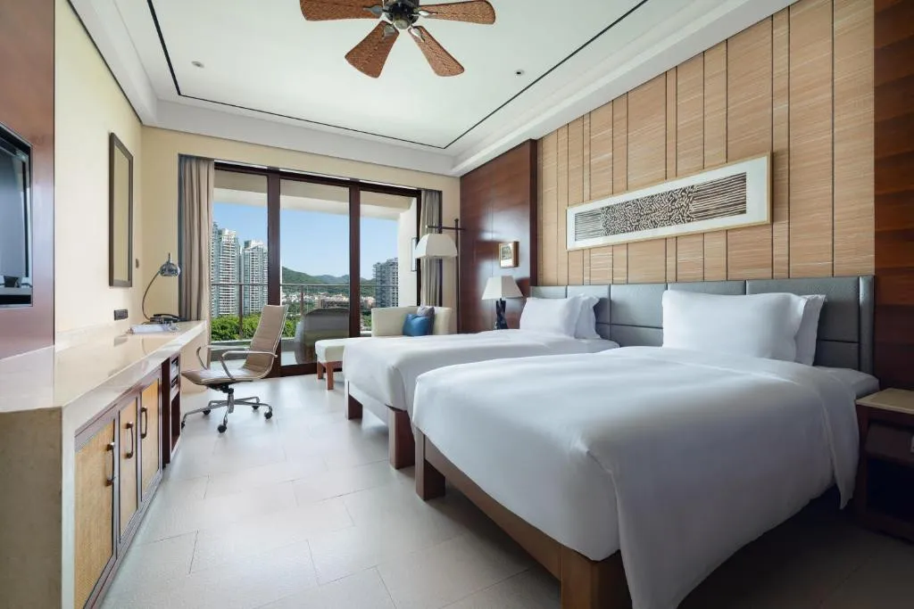 CROWNE PLAZA SANYA CITY CENTER