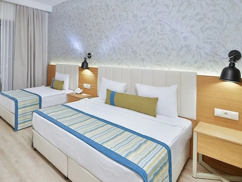 CALIDO MARIS HOTEL