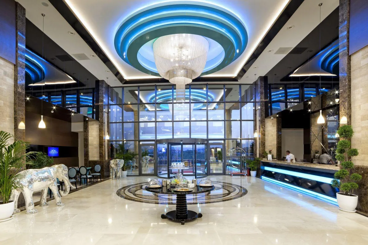 LUNA BLANCA RESORT & SPA