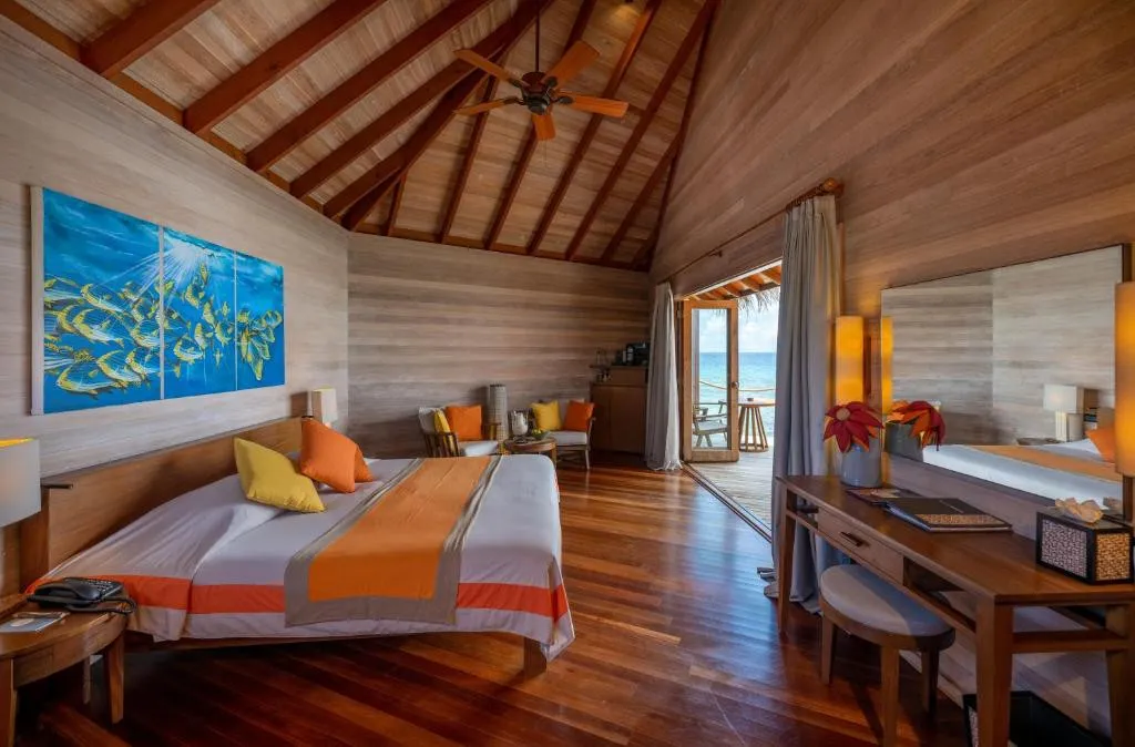 V VILLAS MALDIVES AT MIRIHI (EX. MIRIHI ISLAND)