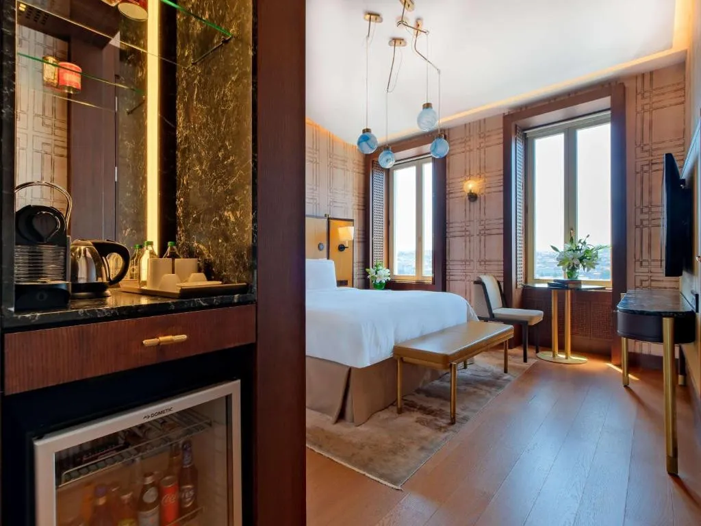 THE GALATA ISTANBUL HOTEL — MGALLERY BY SOFITEL