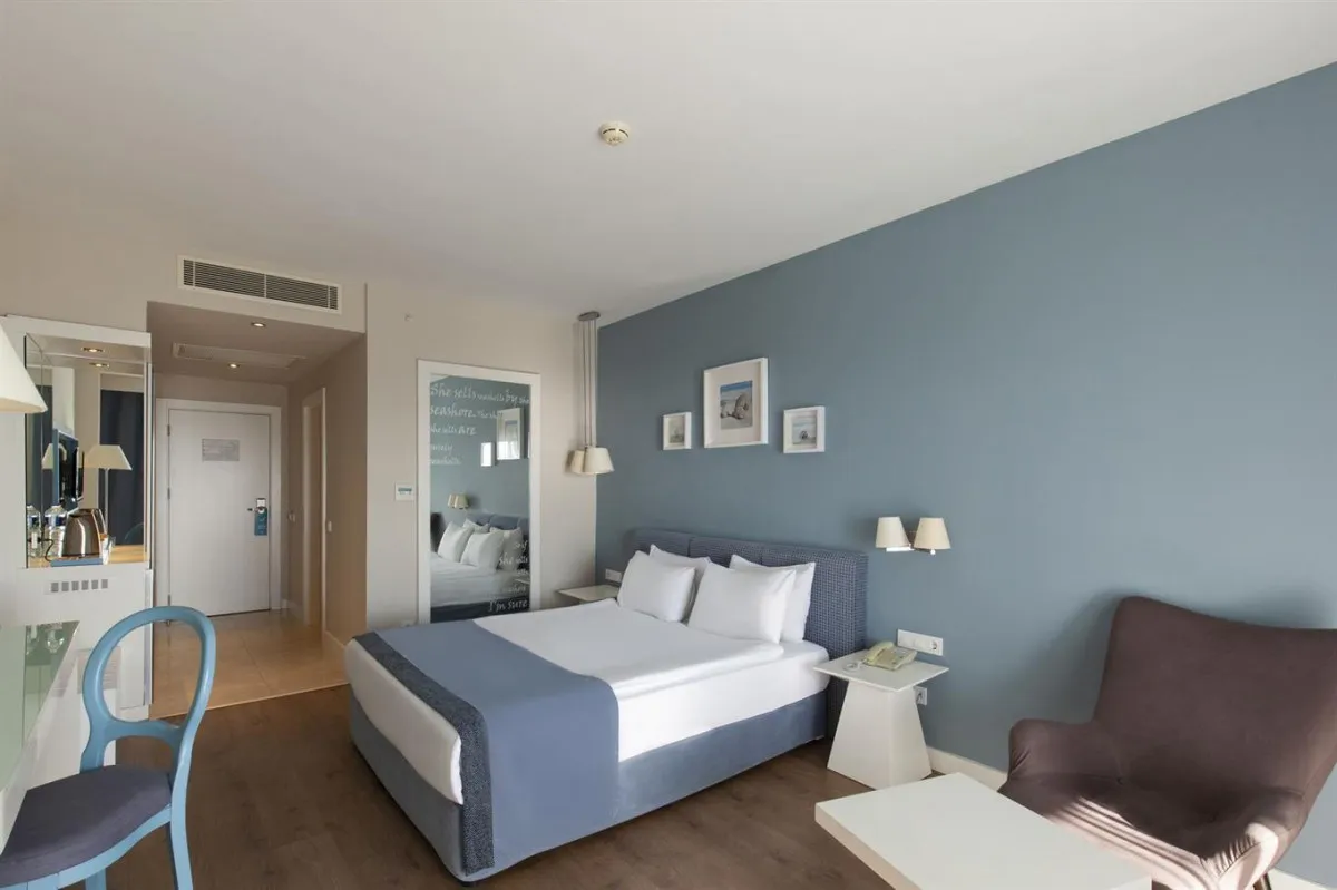 SEASHELL RESORT & SPA