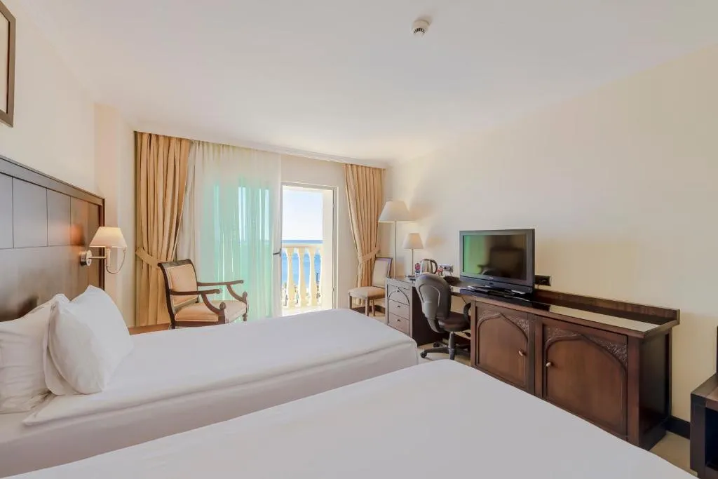 CROWNE PLAZA ANTALYA