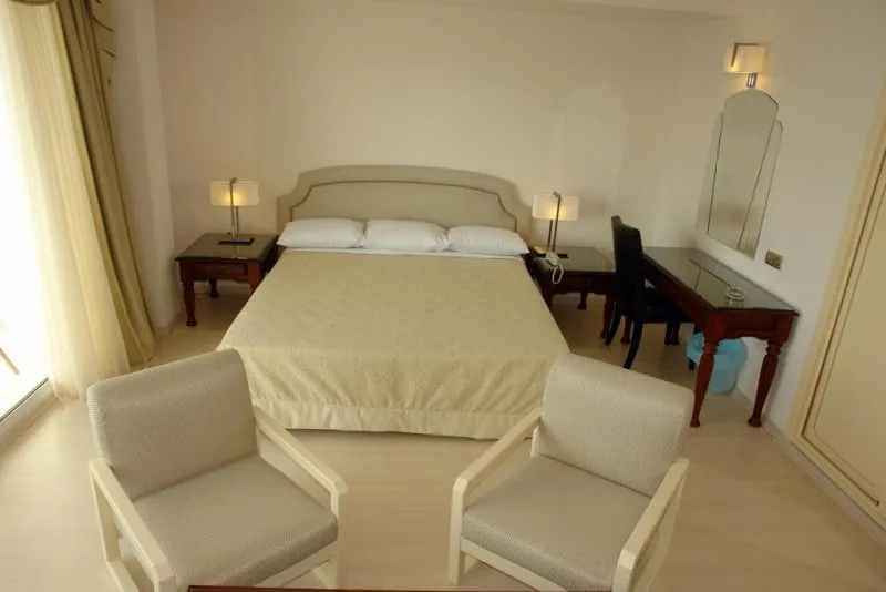 KISMET HOTEL