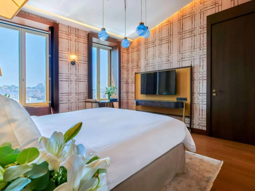 THE GALATA ISTANBUL HOTEL — MGALLERY BY SOFITEL