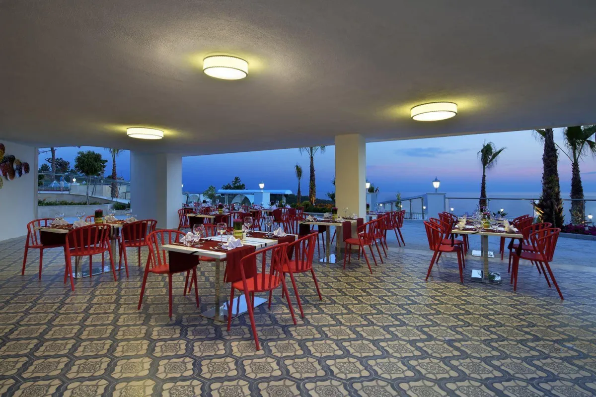 LITORE RESORT HOTEL & SPA