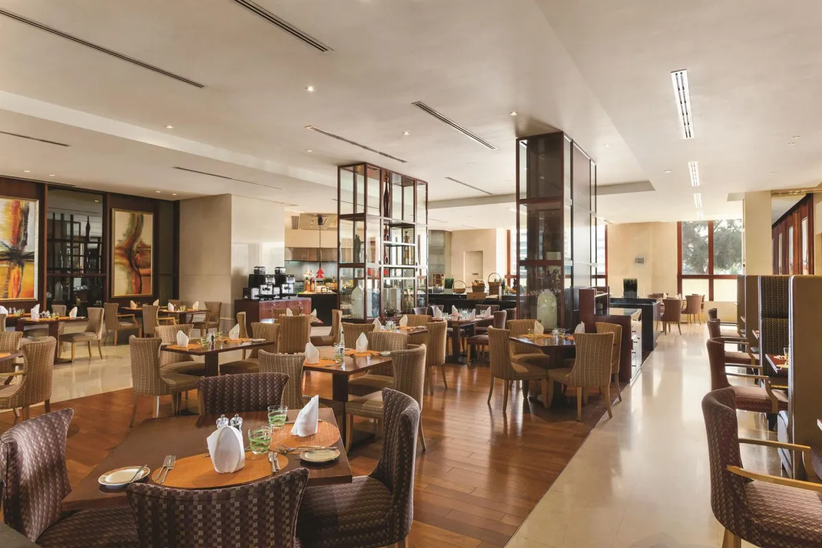 CROWNE PLAZA DUBAI JUMEIRAH (EX. RAMADA BY WYNDHAM JUMEIRAH)