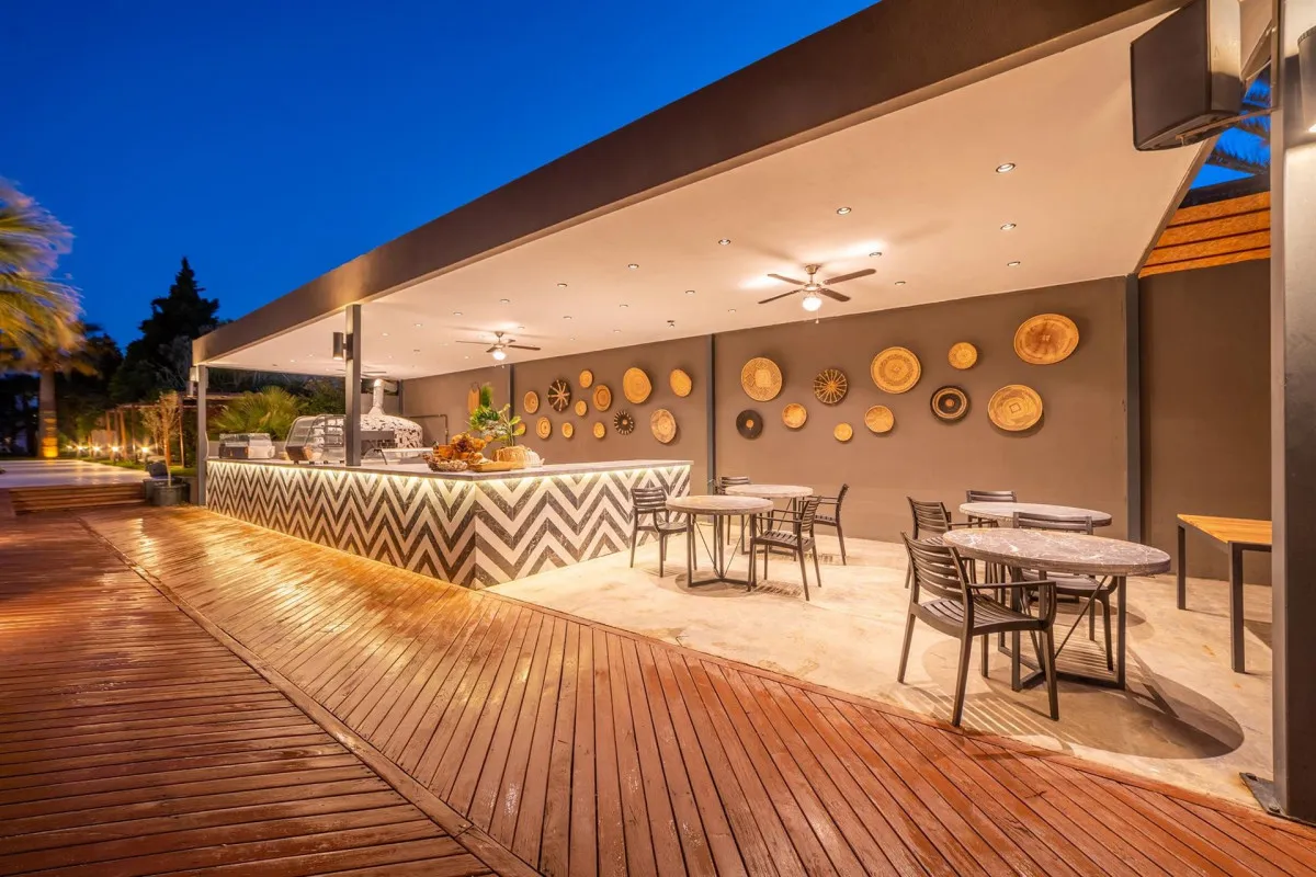 MOYO LUXURY HOTEL BOUTIQUE