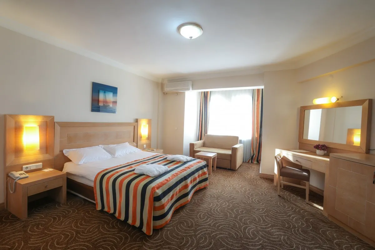 CRYSTAL KAYMAKLI HOTEL & SPA