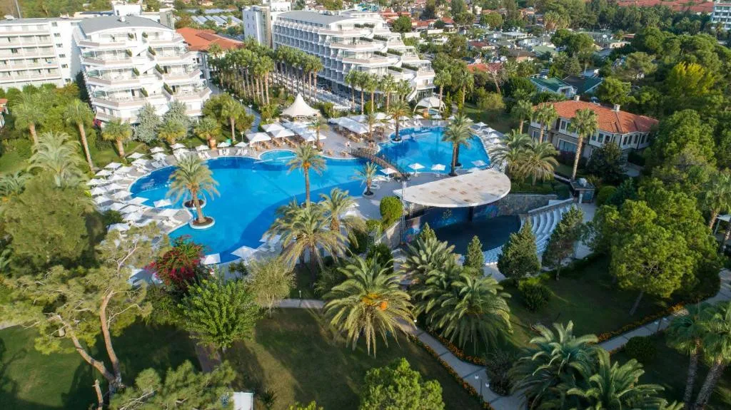 RAI PREMIUM TEKIROVA (EX. QUEENS PARK TEKIROVA)