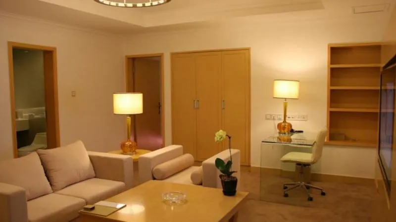 GRAND MERCURE URUMQI HUALING (EX.HUALING)