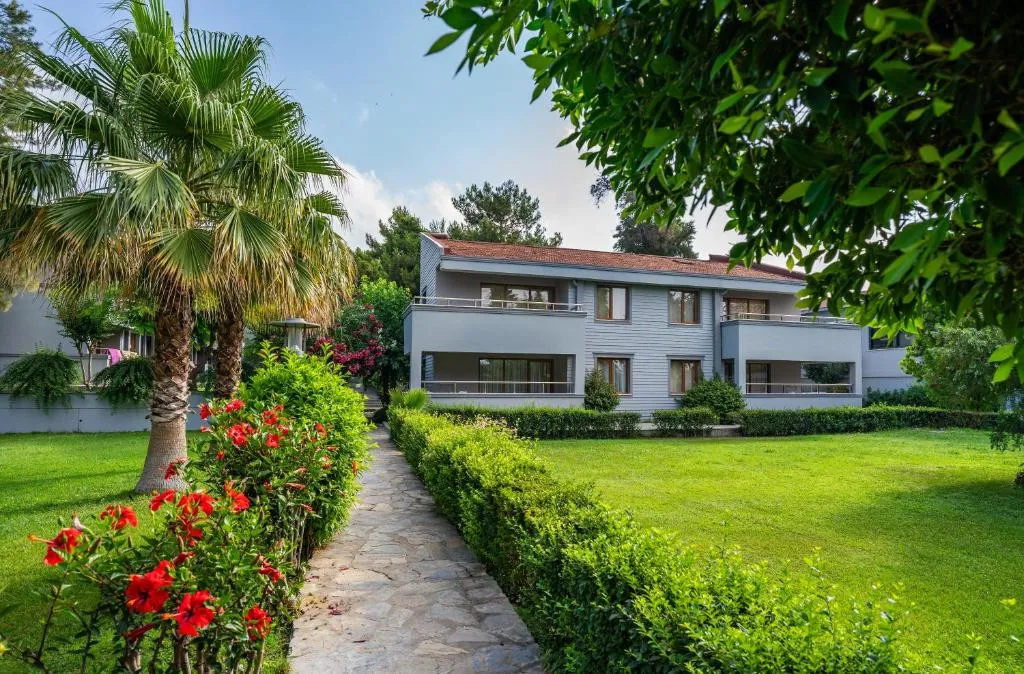 MASTER FAMILY CLUB (EX. ASKA COSTA HOLIDAY CLUB)