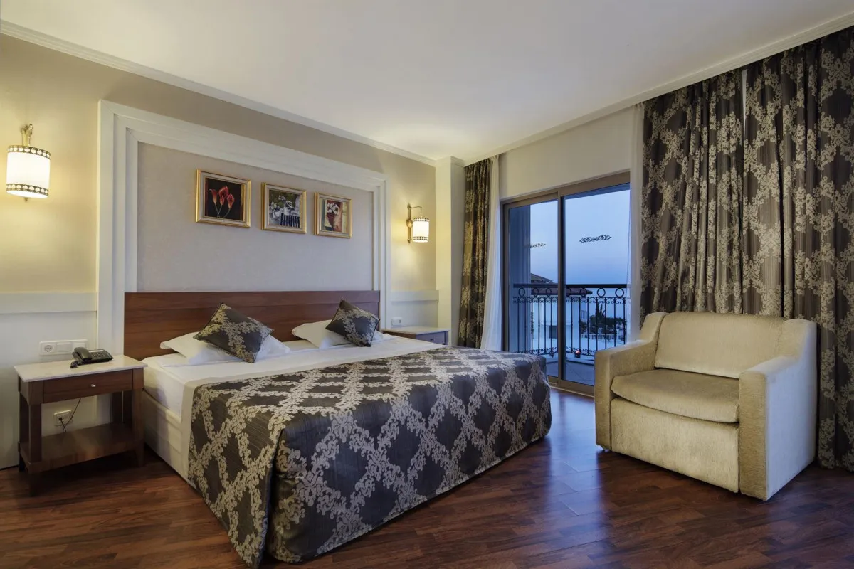 ALBA QUEEN HOTEL