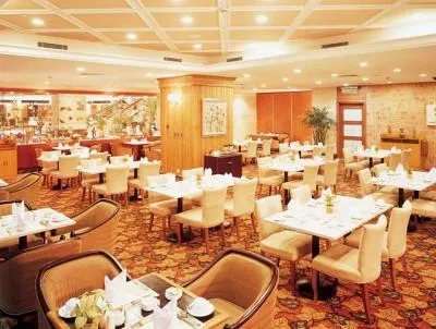 GRAND WANGFUJING HOTEL