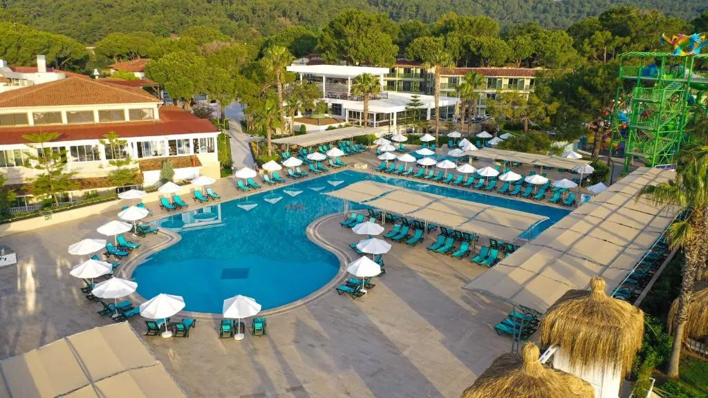CRYSTAL FLORA PEARL COLLECTION (EX. CRYSTAL FLORA BEACH RESORT)