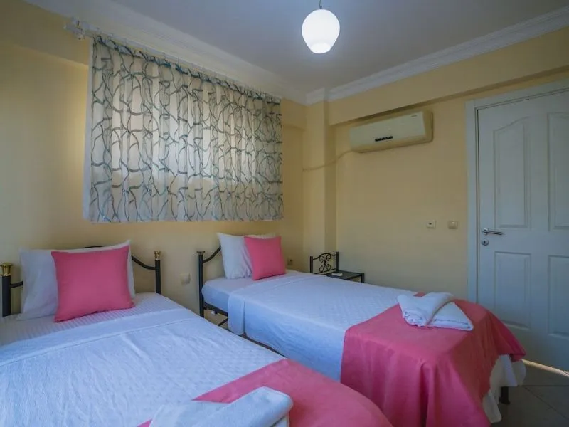SUNSET BEACH CLUB VILLAS