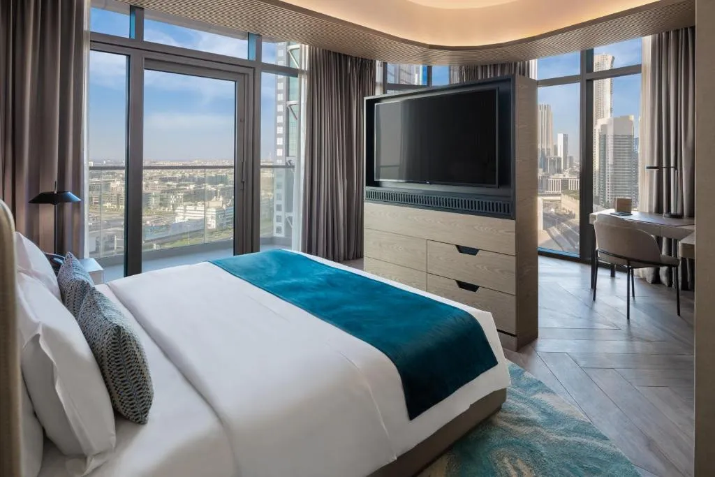 PARAMOUNT HOTEL MIDTOWN DUBAI
