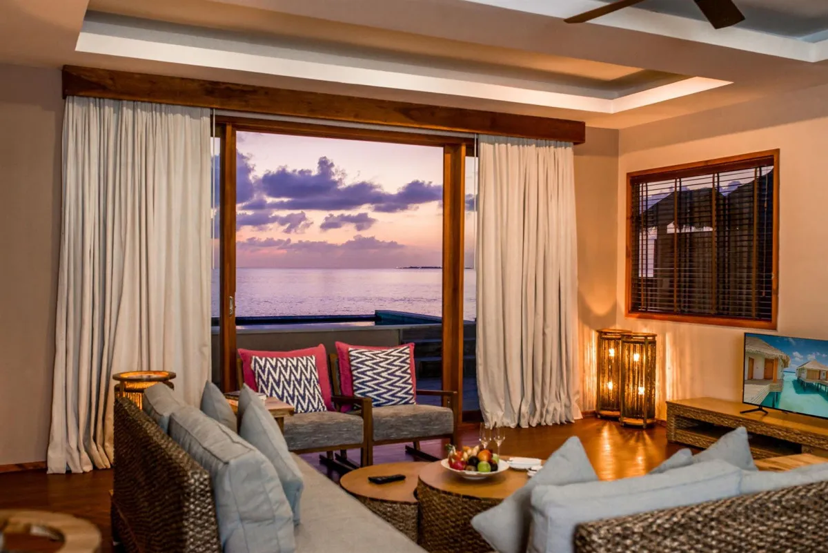 KUDAFUSHI RESORT & SPA