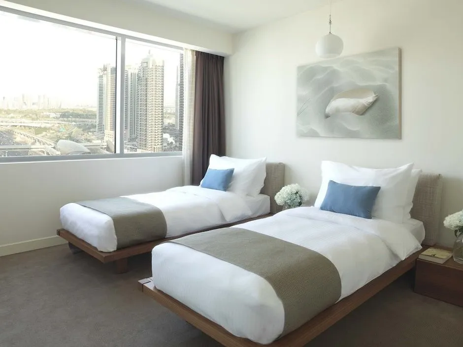 RADISSON BLU RESIDENCE DUBAI MARINA