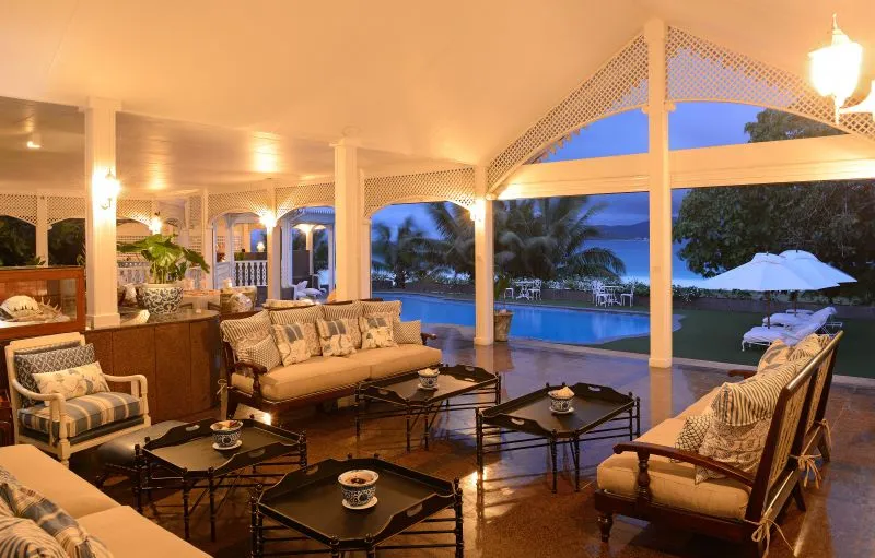 COUSINE ISLAND RESORT