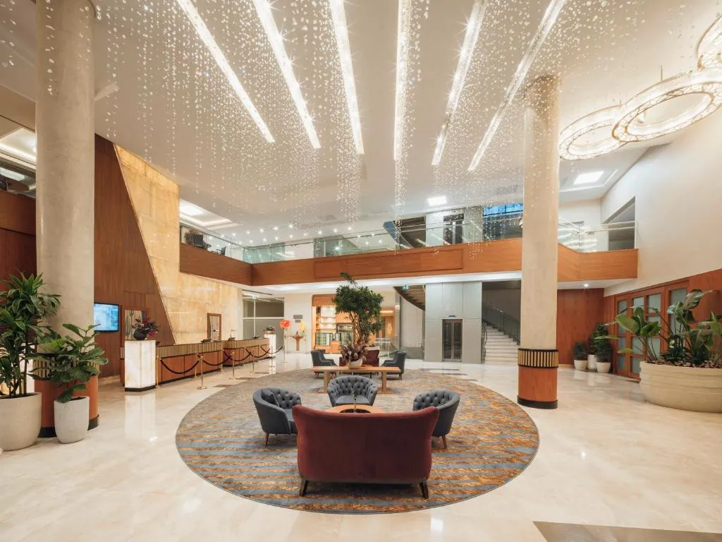 SELECTUM CITY ATASEHIR