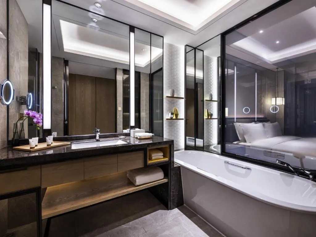 GRAND MERCURE SHANGHAI LINGANG
