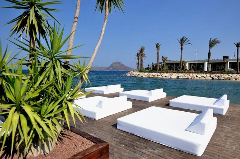YALIKAVAK MARINA BEACH HOTEL