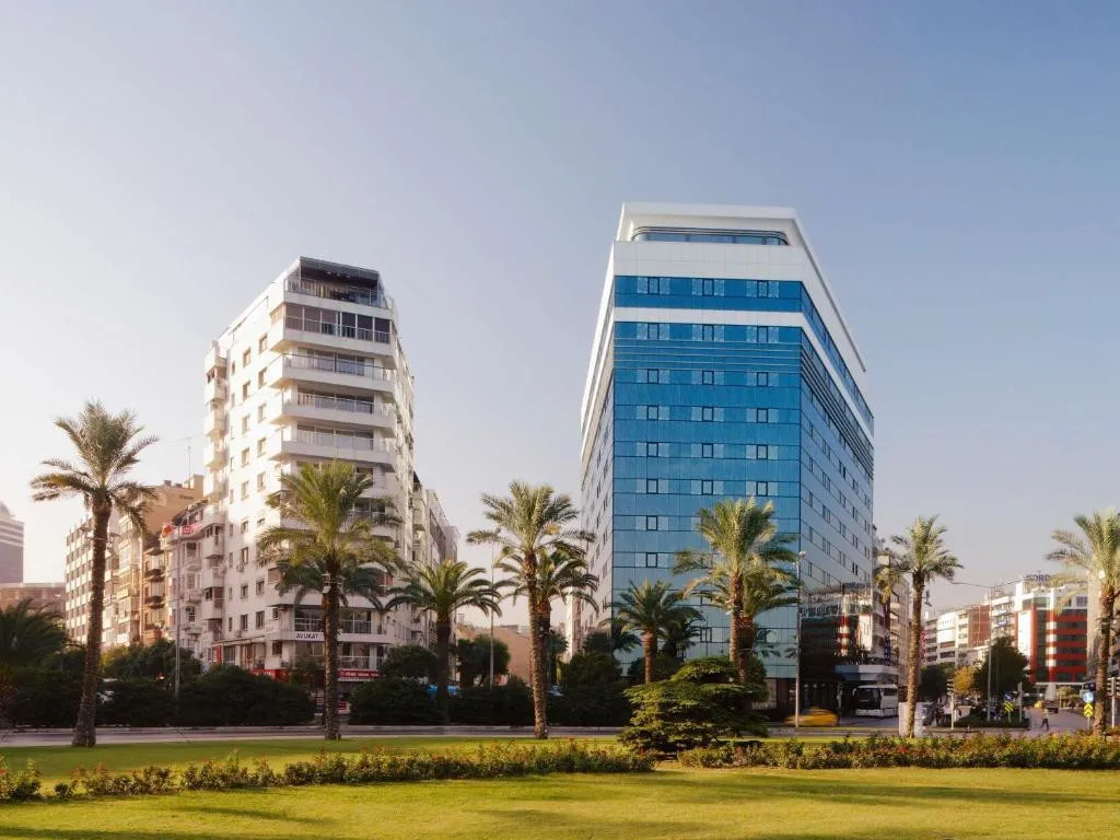 MOVENPICK HOTEL IZMIR
