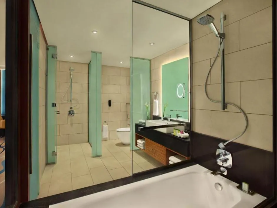DOUBLETREE BY HILTON HOTEL & RESIDENCES DUBAI AL BARSHA