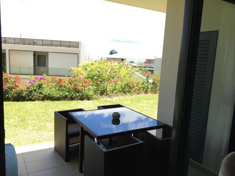 AZURI RESIDENCE