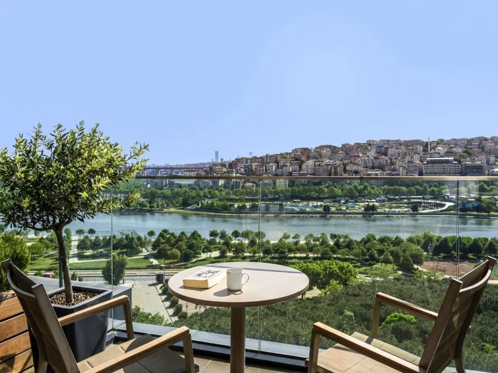 MOVENPICK ISTANBUL HOTEL GOLDEN HORN
