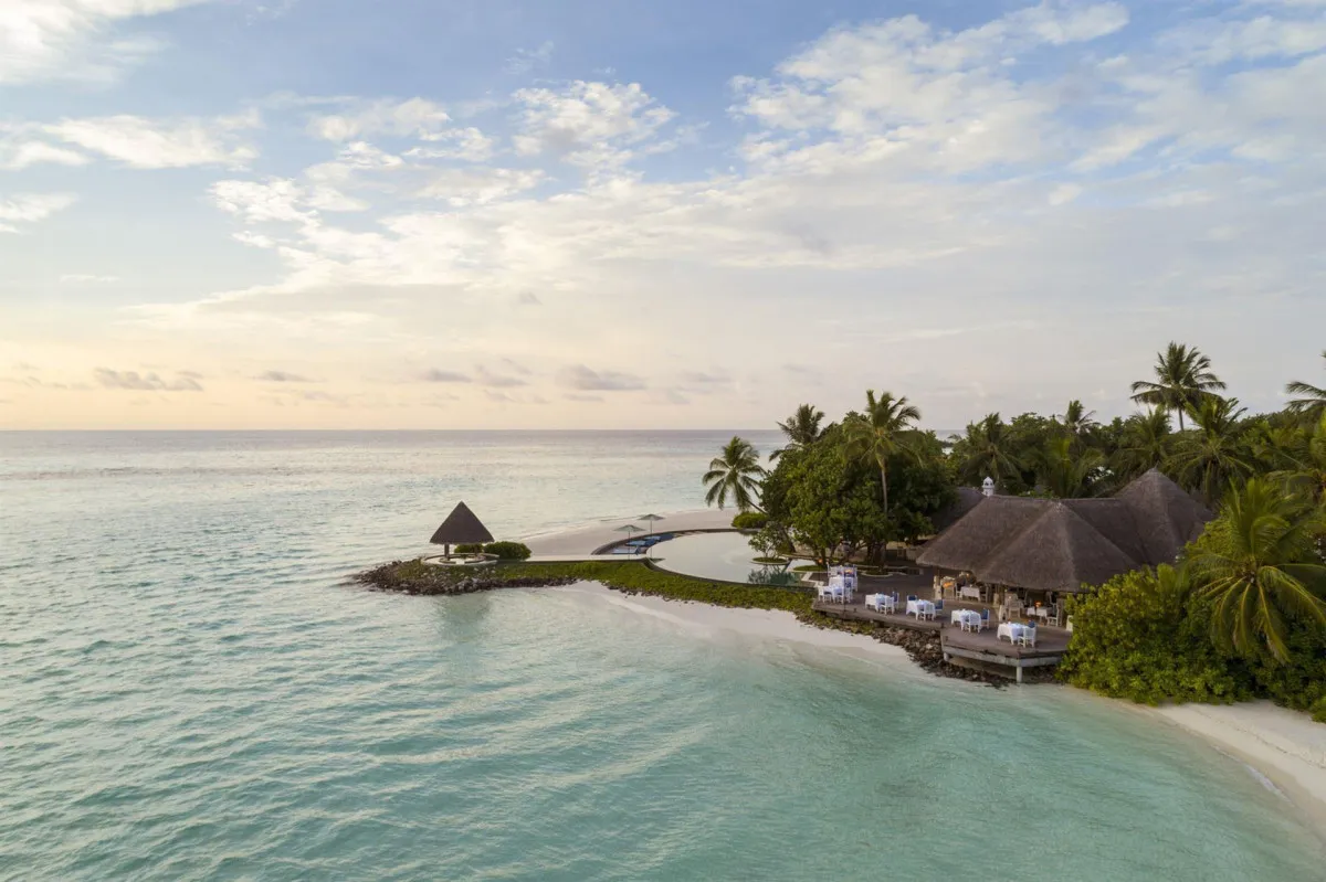 FOUR SEASONS KUDA HURAA