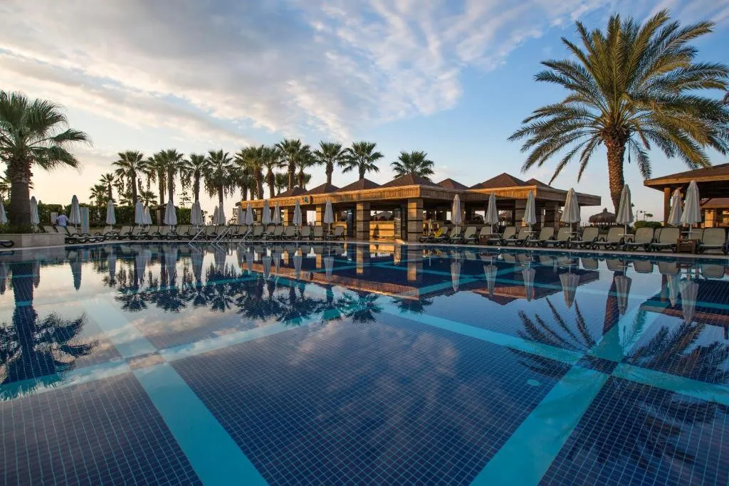 CRYSTAL TAT BEACH PEARL COLLECTION (EX. CRYSTAL TAT BEACH GOLF RESORT & SPA)