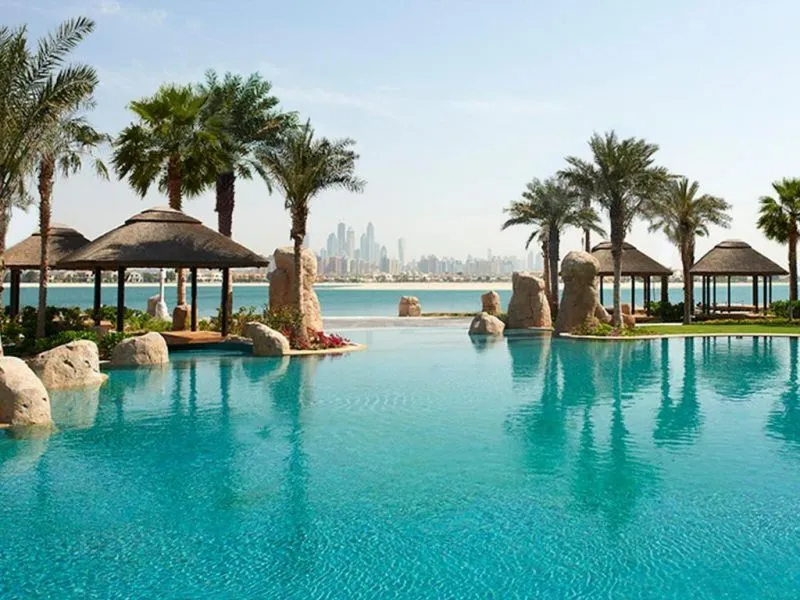 SOFITEL DUBAI THE PALM LUXURY APARTMENTS