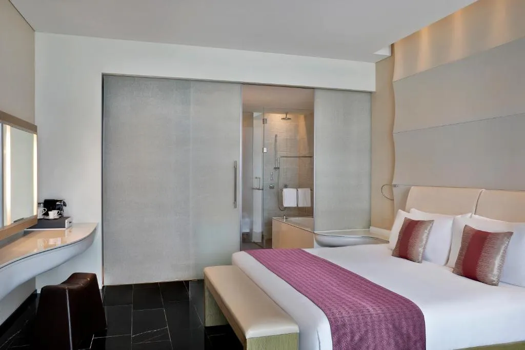 W ABU DHABI YAS ISLAND (EX.YAS VICEROY ABU DHABI)