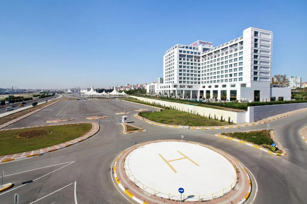 THE GREEN PARK PENDIK HOTEL & CONVENTION CENTER