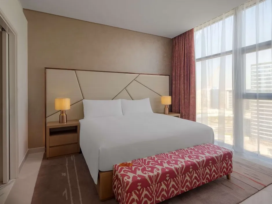 HILTON DUBAI CREEK HOTEL & RESIDENCES