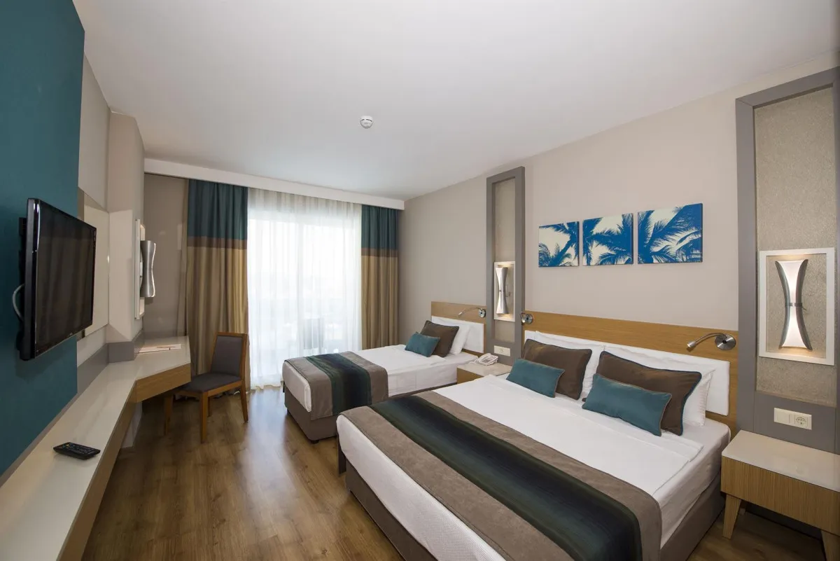 PALM WORLD SIDE RESORT & SPA