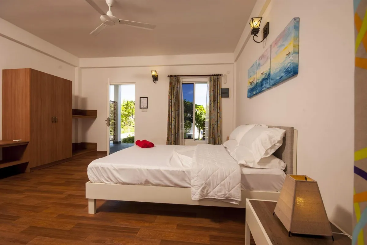 EVEXIA BEACH COLLECTION LAAMU